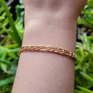 New Dainty Gold Figaro Chain Link Bracelet